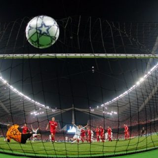 Das erste Tor des AC Milan im CL-Finale 2007